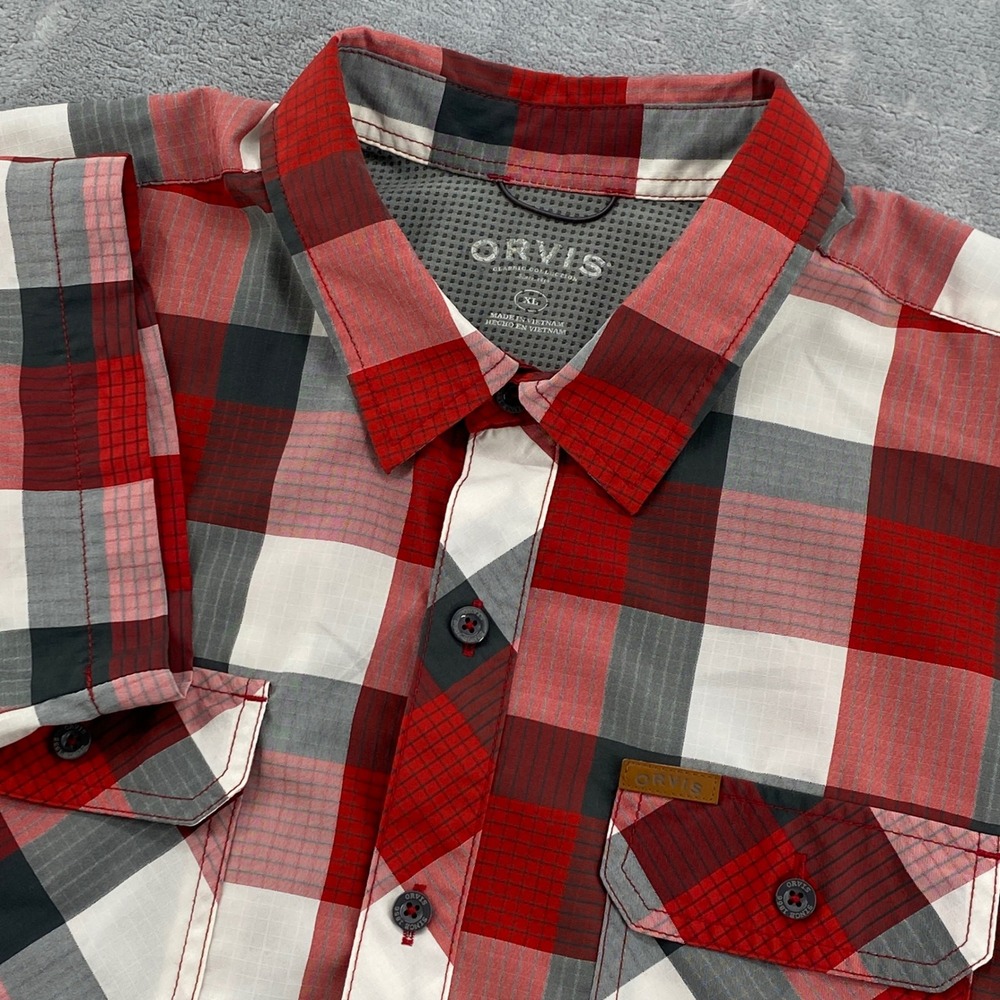 Orvis Mens XL Red Plaid Ripstop Short Sleeve Button Down Fishing Shirt **FLAW**